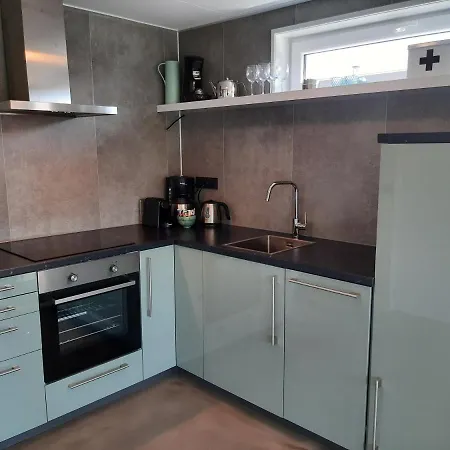 Vakantievilla 10 Km Honden Welkom Omheinde Tuin Sauna Buitenbad * Dirkshorn