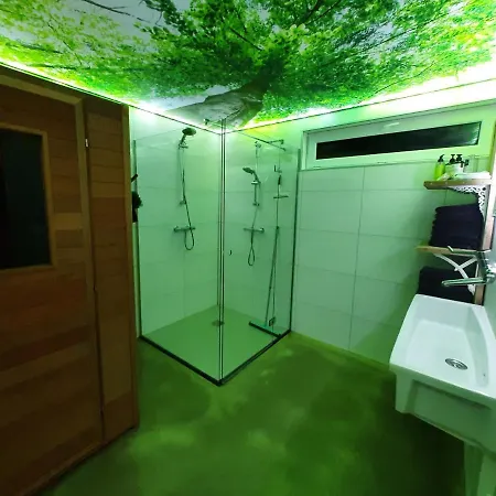 Vakantievilla 10 Km Honden Welkom Omheinde Tuin Sauna Buitenbad וילה *