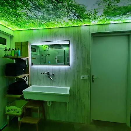 Vakantievilla 10 Km Honden Welkom Omheinde Tuin Sauna Buitenbad Βίλα *