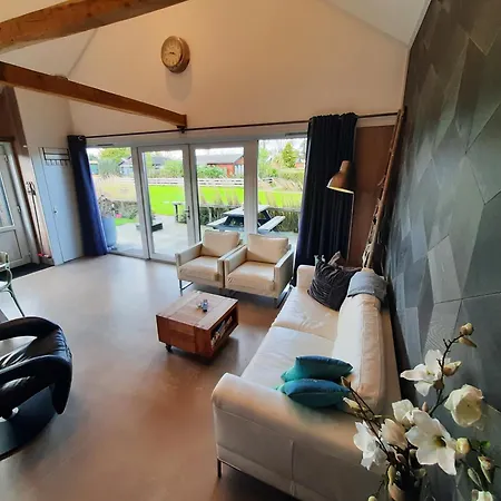 וילה Vakantievilla 10 Km Honden Welkom Omheinde Tuin Sauna Buitenbad