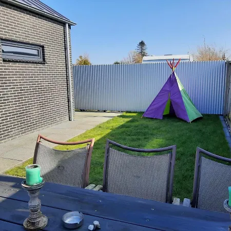 Vakantievilla 10 Km Honden Welkom Omheinde Tuin Sauna Buitenbad Villa Dirkshorn